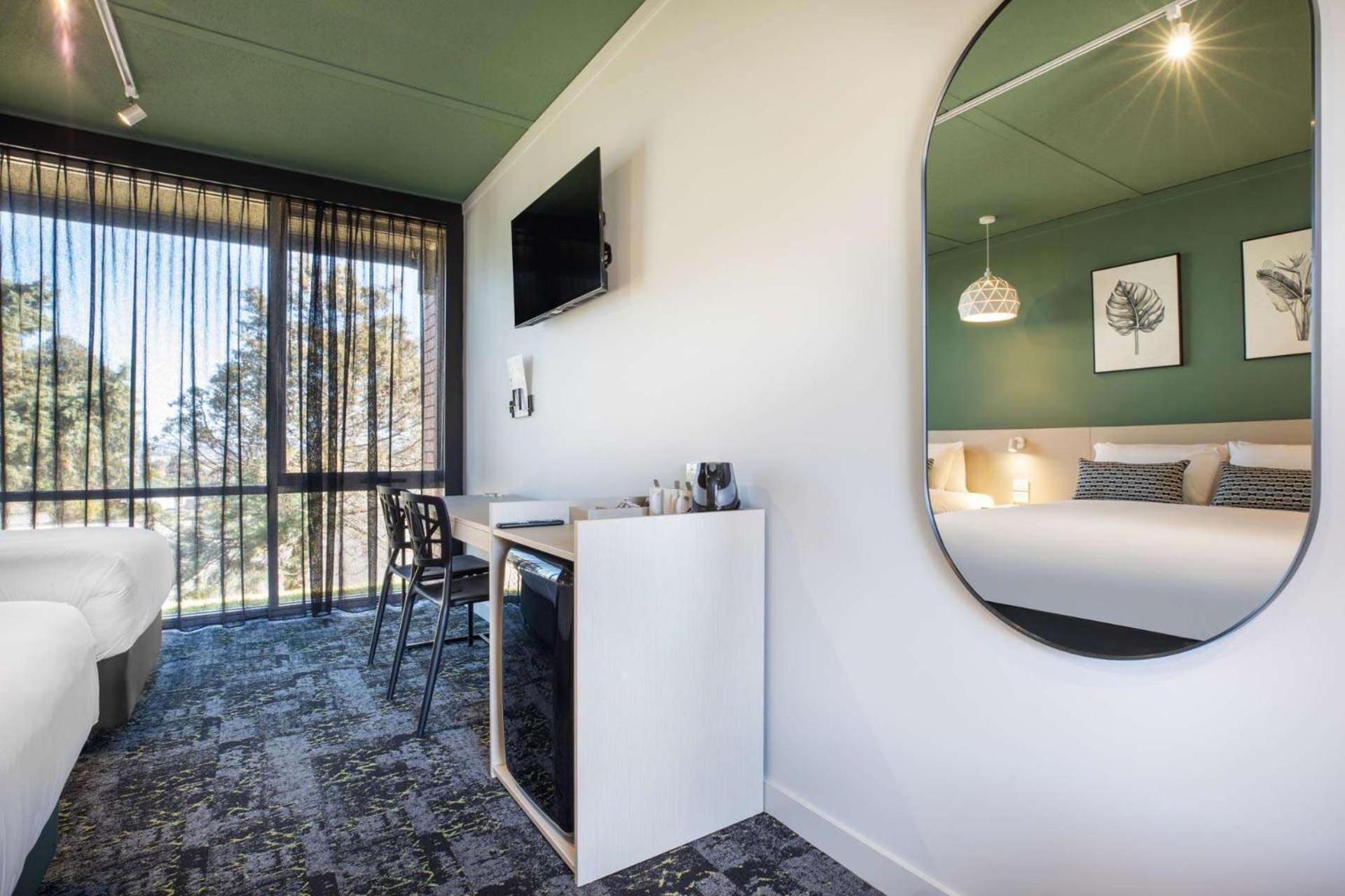 Nightcap At Morwell Hotel Екстер'єр фото